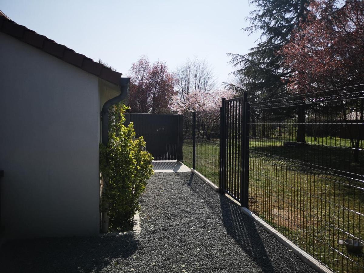 Duplex De Charme Seur Exterior photo